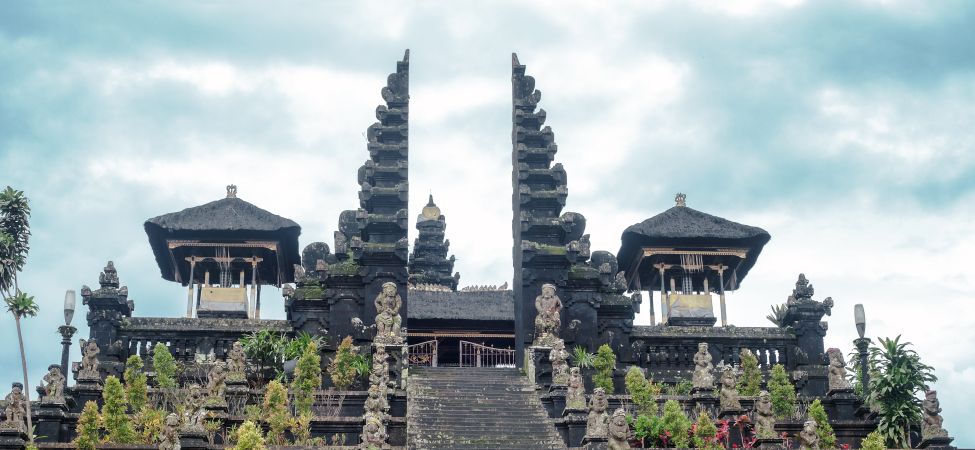 Das beeindruckende Tor des Besakih Tempels