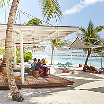 Lagoon Bar - LUX South Ari Atoll Resort & Villas