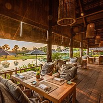 Pool Restaurant - Phum Baitang