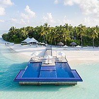 The Quiet Zone Pool - Conrad Maldives Rangali Island