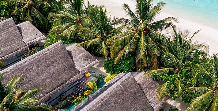 Earth Villa with Pool - OZEN Life Maadhoo