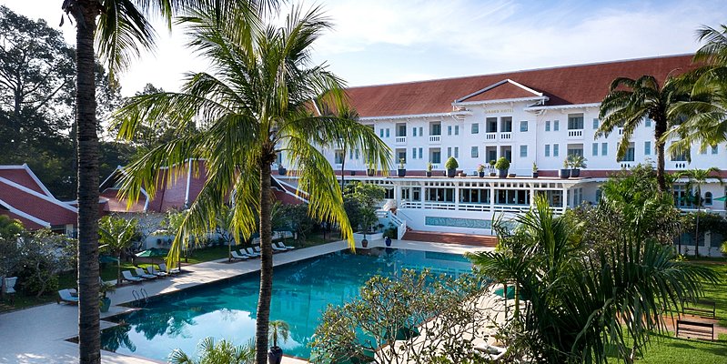 Raffles Grand Hotel d'Angkor - Swimming Pool